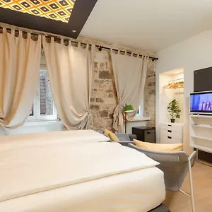 Luxury Bajamonti 4*, Split Croacia